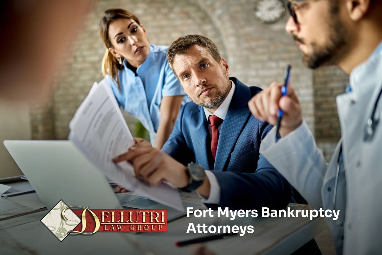 Fort Myers bankruptcy attorney helping client with Chapter 7 or Chapter 13 filing